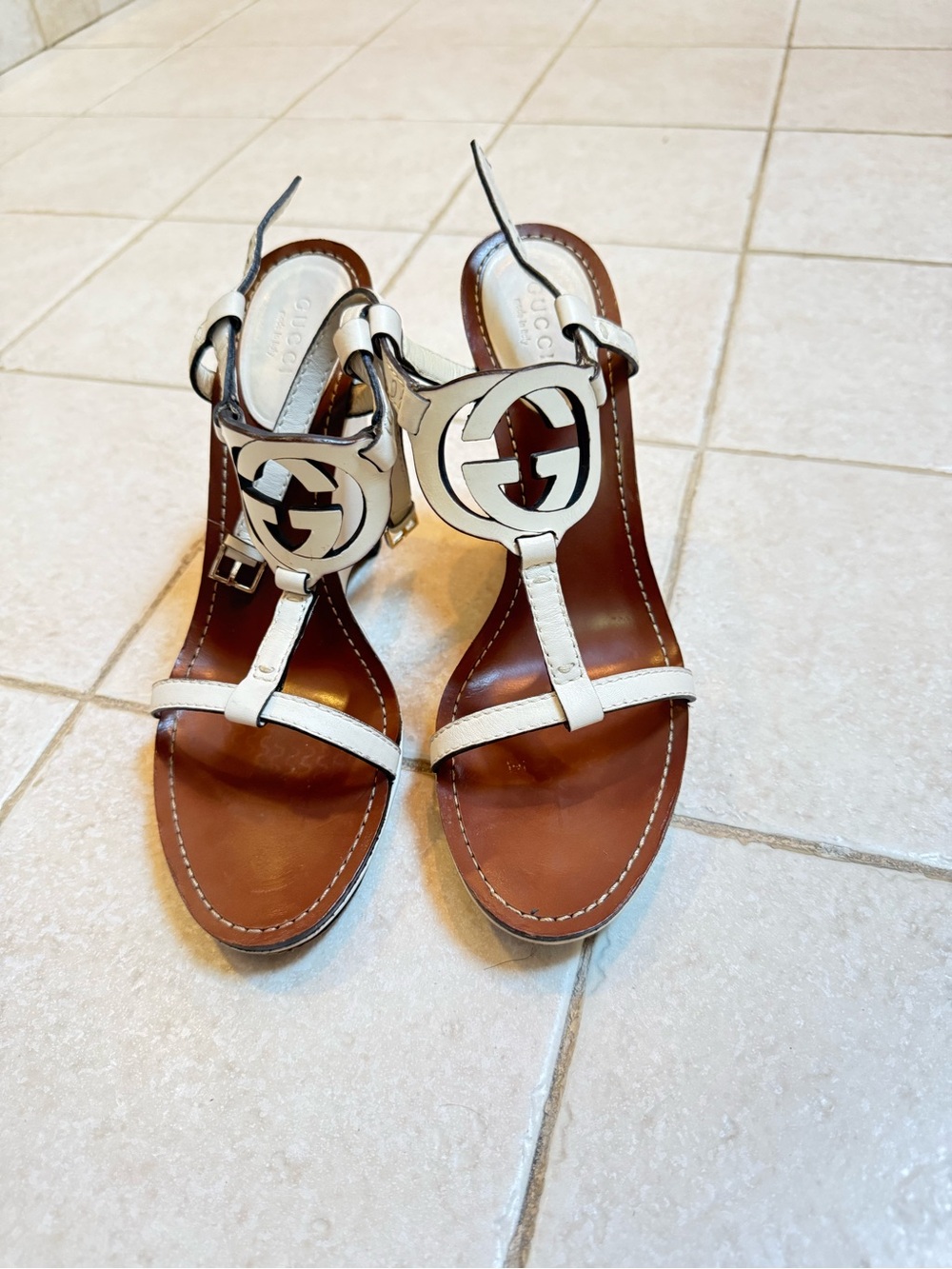 Gucci Cream Leather Wedge Sandals with Black Logo Accent size7